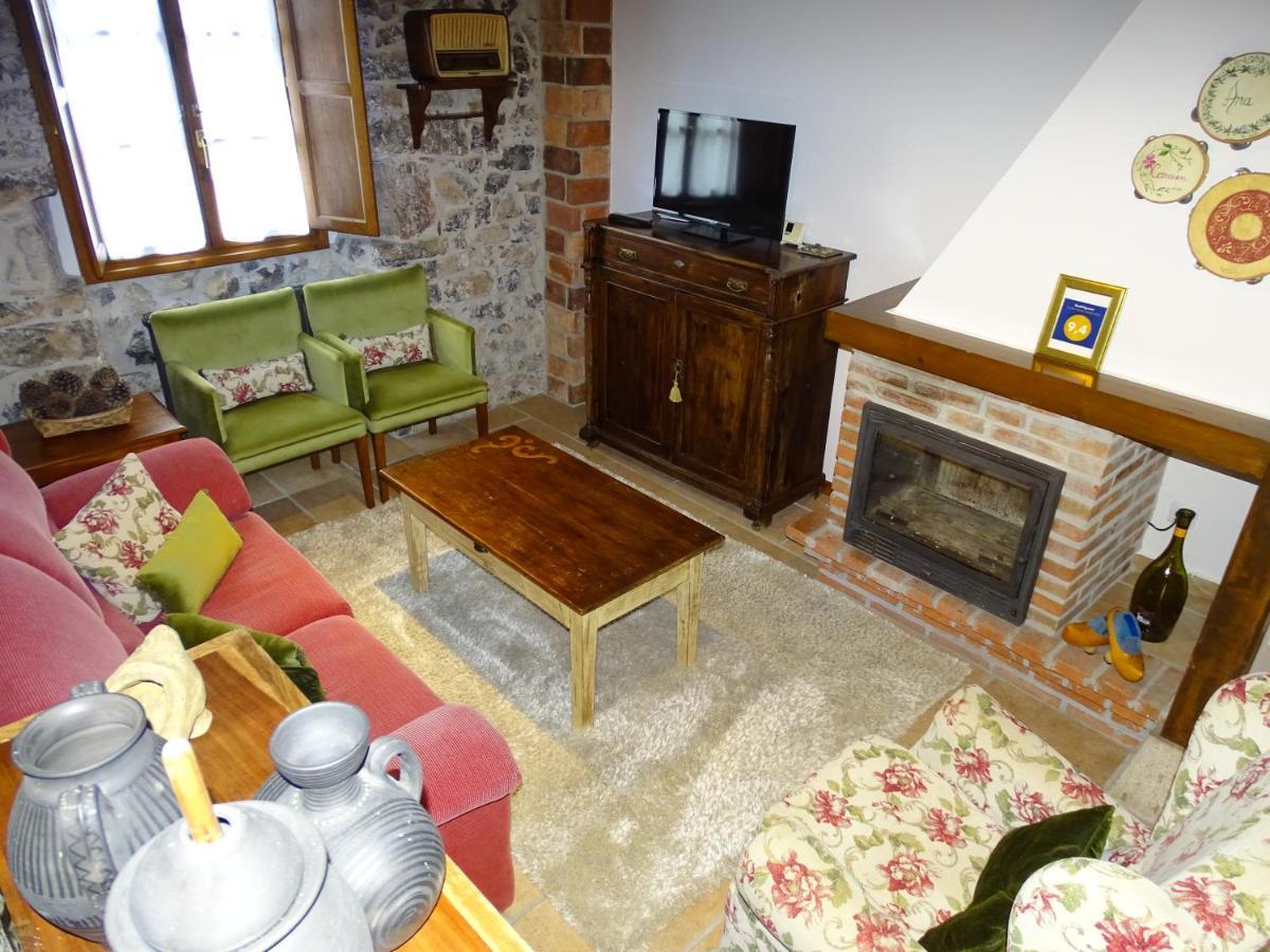 El Colladin Konuk evi Llerices Dış mekan fotoğraf