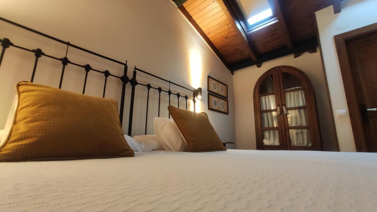 El Colladin Konuk evi Llerices Dış mekan fotoğraf