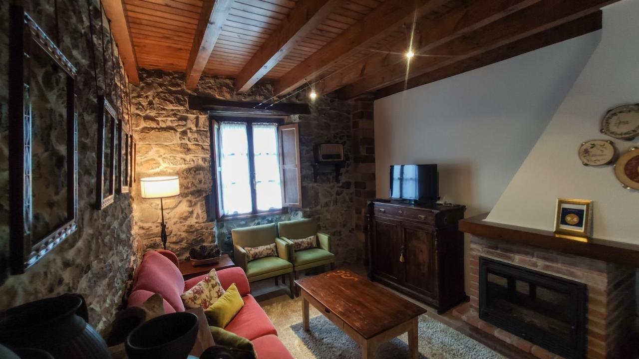 El Colladin Konuk evi Llerices Dış mekan fotoğraf